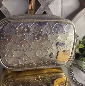 Vintage Hello Kitty Vivitix Gold Heart Pouch RARE 💛 2008 Sanrio Bag Y2K